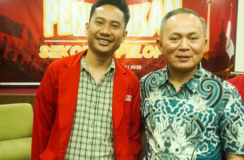 Ketua LMND Banggai bersama wamen HAM